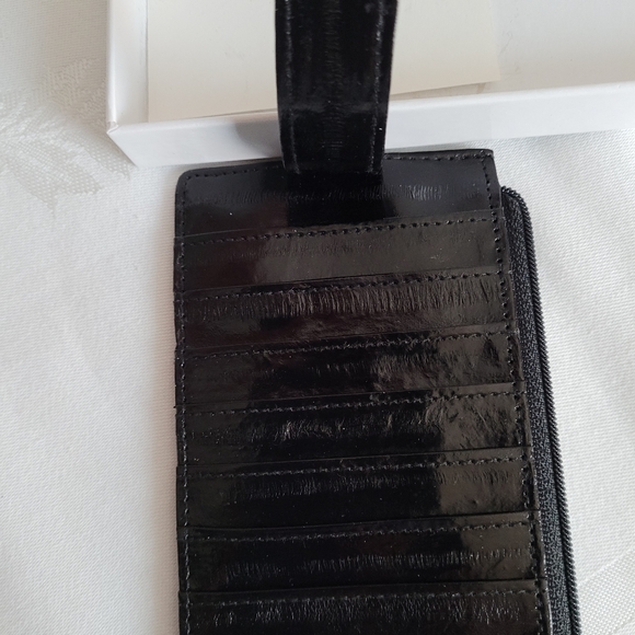 Waller. Eel skin Credit Card Holder - Picture 8 of 9